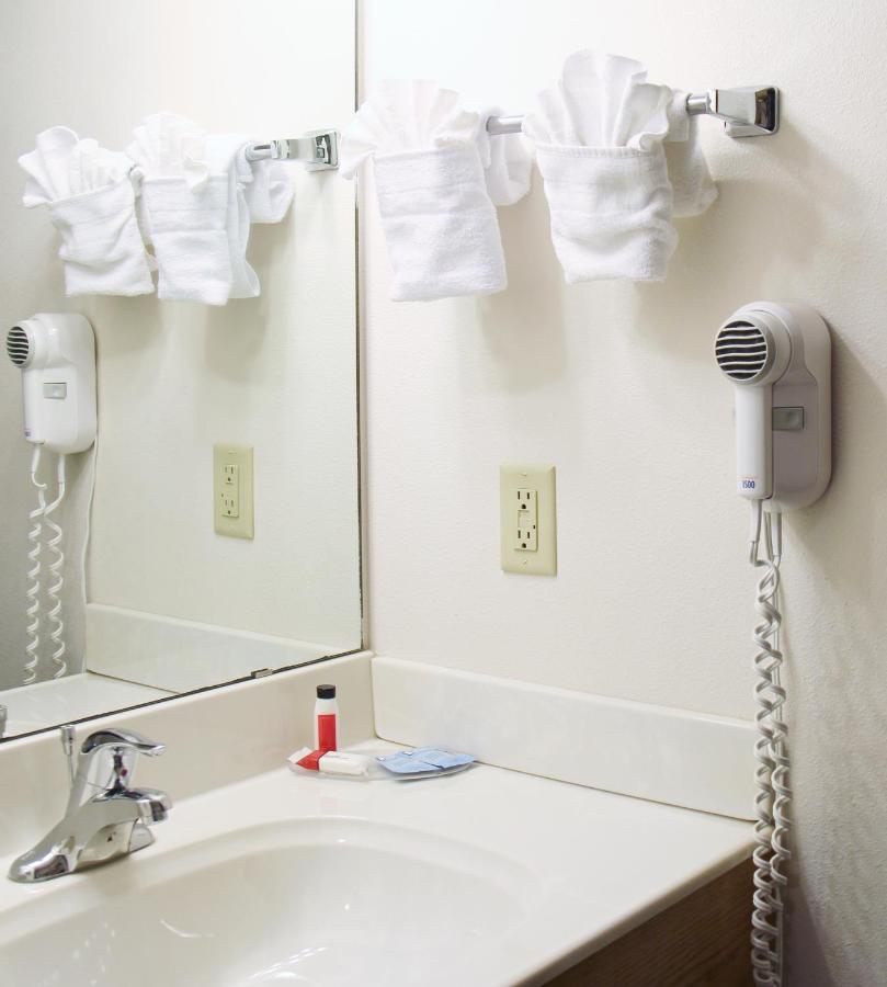 Hardin Homestead Inn And Suites מראה חיצוני תמונה